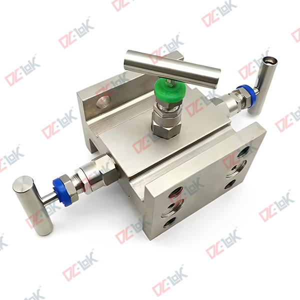 Three Valve Manifold Direct Mount H Type Flange x Flange